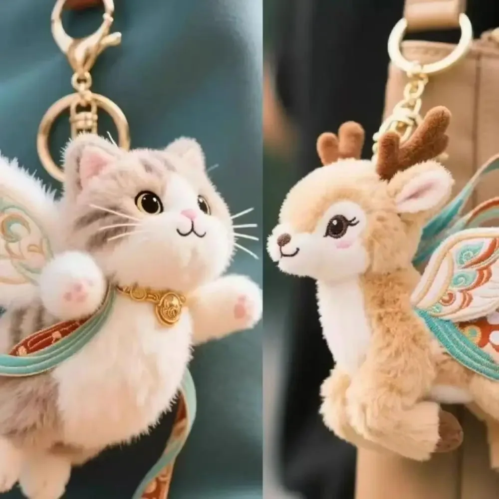 Lindo Peluche de Ciervo de Nueve Colores de Dunhuang y Gato Volador, Llavero de Peluche Bordado, Amuleto Estético para Bolsos, Regalo Cultural