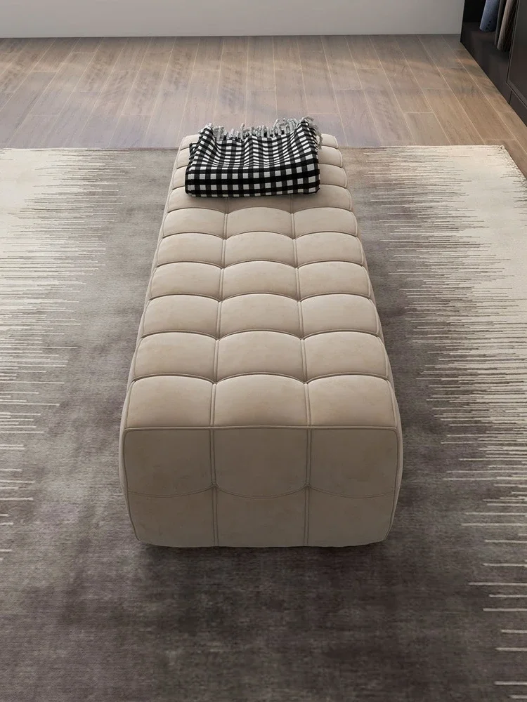Włoska luksusowa aksamitna Sofa ławka łóżko sypialniane stołek do salonu molo sklep odzieżowy szatni buty stołek meble