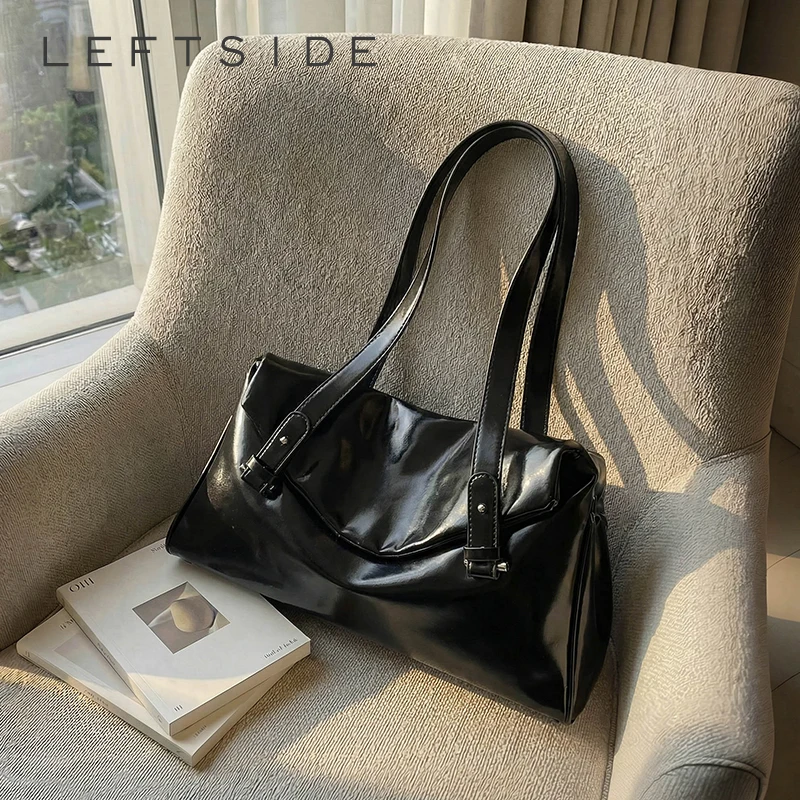 

LEFTSIDE Women's Patent Leather Tote Bag Minimalist Casual Aesthetic Daily Office Travel Shopping Shoulder Bag 2026 Handbags