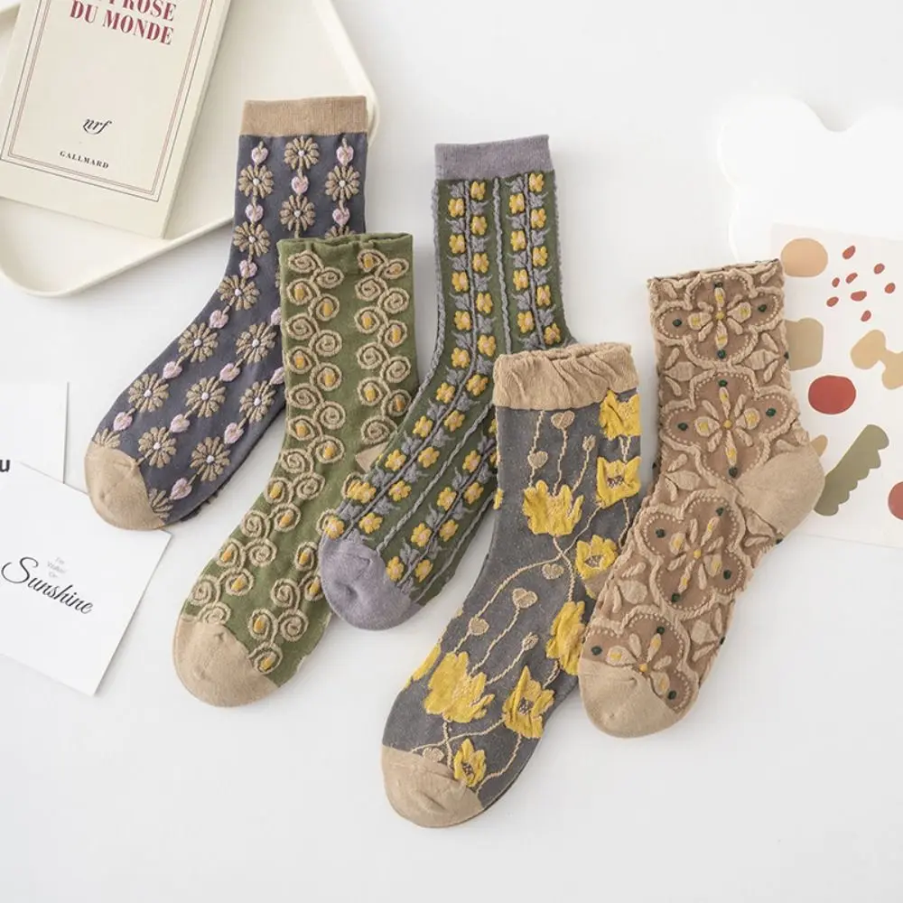

5 Pairs Casual Vintage Japanese Floral Textured Socks 3D Textured Mid Calf Cotton Socks Boho Ethnic Stacked Socks Women