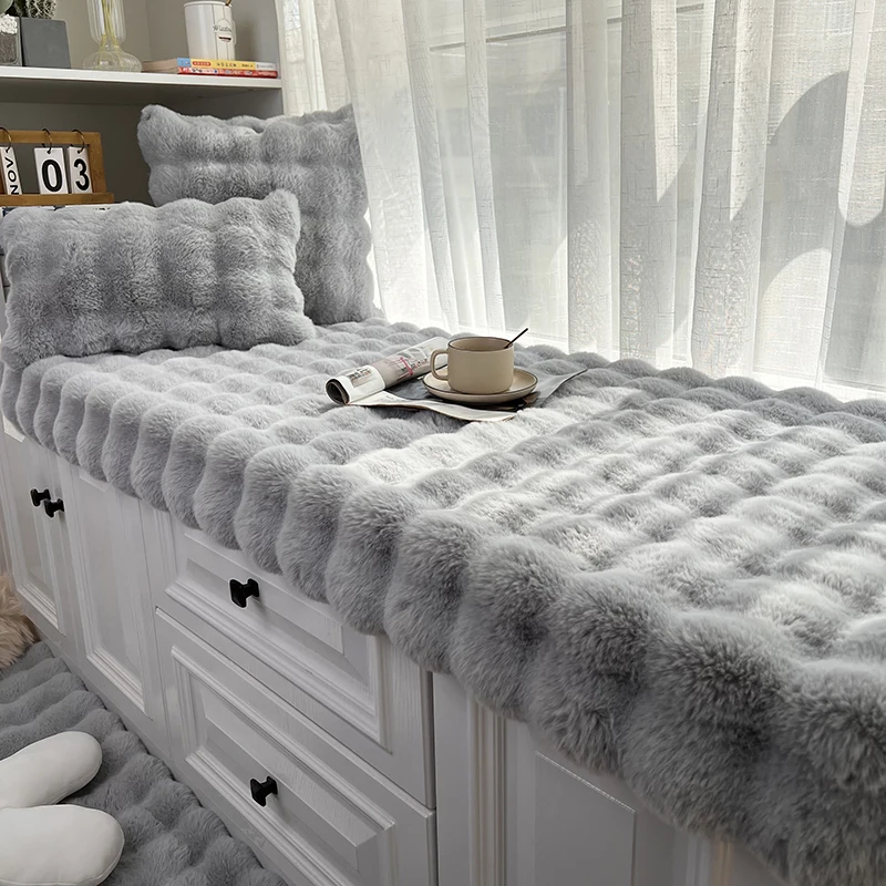 Rabbit plush bay window mat, new bubble plush seat cushion, creamy wind, fluffy window sill mat, balcony mat, tatami.