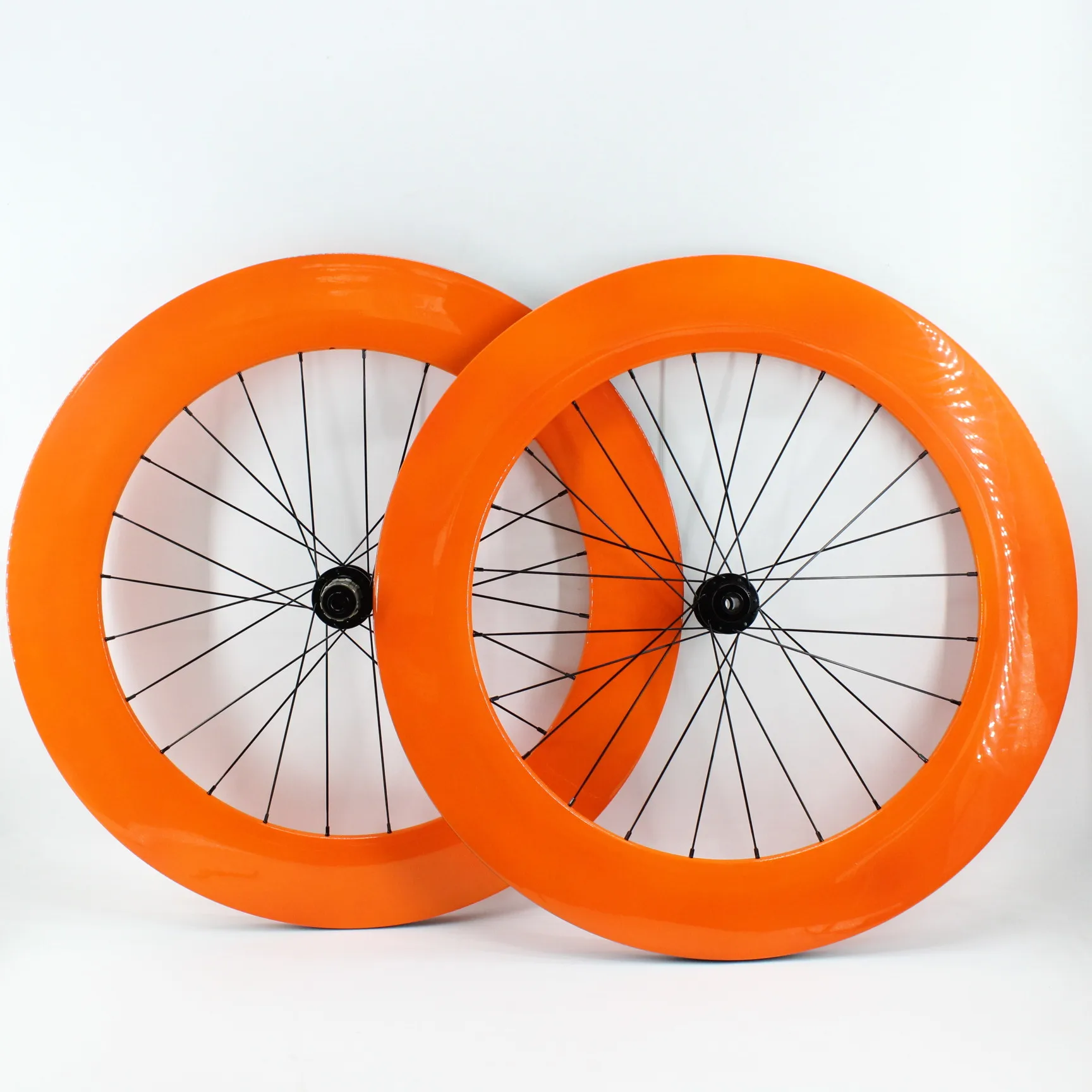 Brand New Solid Orange Color Customizable 700C Road Bike Full Carbon Fibre Bicycle Wheelset carbon Rims Thru Axle Disc Brake Hub