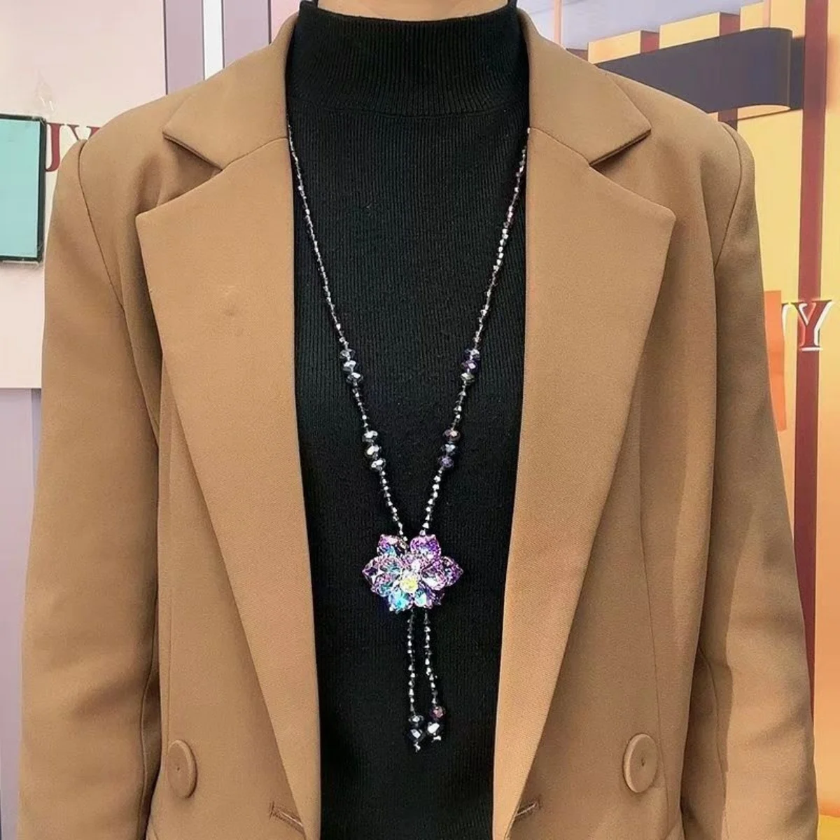 Glänzende lila Kristallblumen-Pulloverkette für Damen und Herren, Vintage-Halskette mit Kordelzug, Perlen, Y-förmiger Quasten-Blumen-Choker-Schmuck – Detail 19