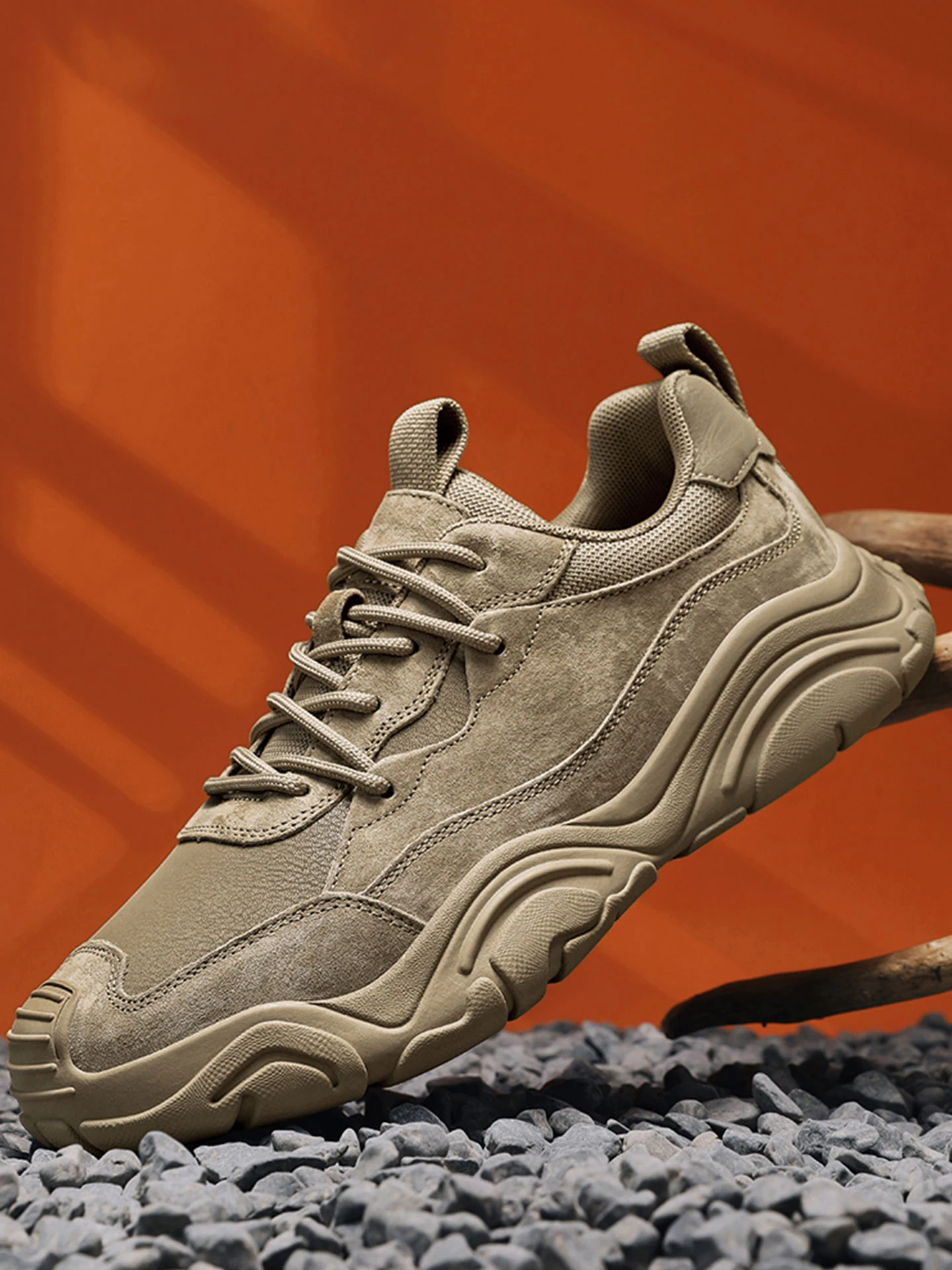 

Men's Outdoor Hiking Boots Comfortable and versatile, unisex hiking boots suitable for both men and women.