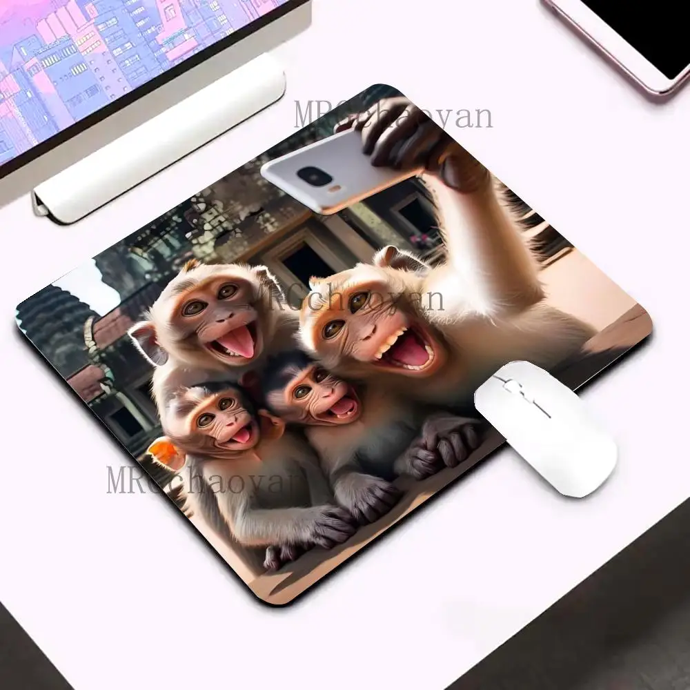 Funny Selfie Monkey Animal Cartoon mouse pad small square cute table mat Laptop mousepad rubber anti-slip desktop decoration