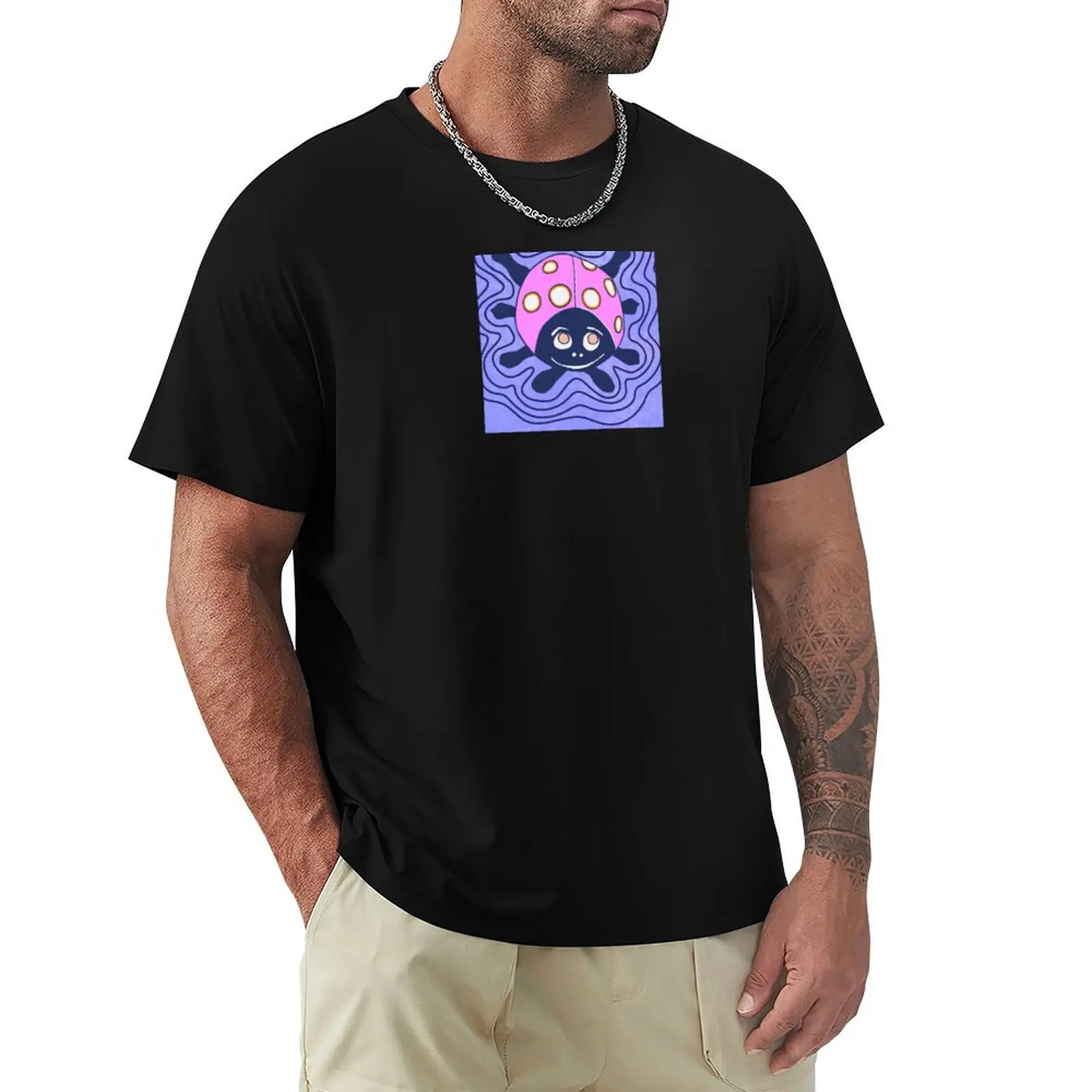 Pink Ladybug with Waves T-Shirt Essential Solid Color T-Shirt
