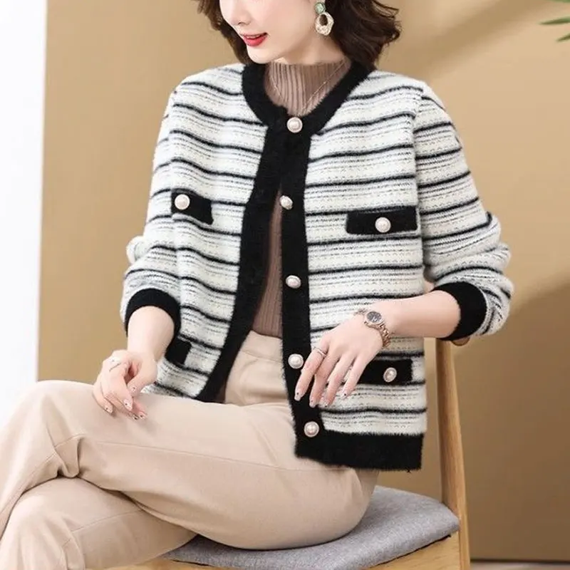 Stylish Striped Loose Knitted Sweaters Autumn Winter Vintage Long Sleeve Women's Clothing Basic Commute Single-breasted Cardigan