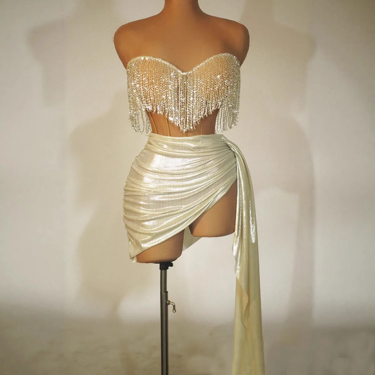 Fashion Sexy Strapless Dress with Rhinestones for Photoshoot Nightclub Bar Stage Party DJ Performance 2026 New Style