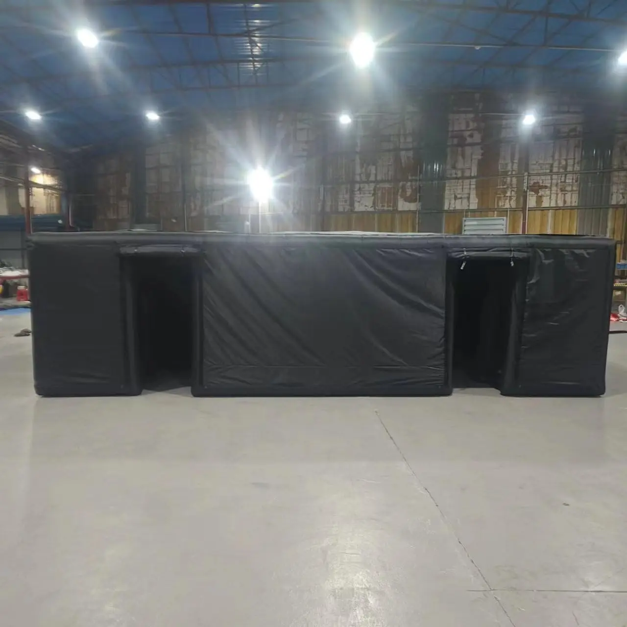 

23.6x11.8x6.6ft Inflatable Maze Game Halloween Inflatable Haunted House Inflatable Labyrinth Maze with Blower