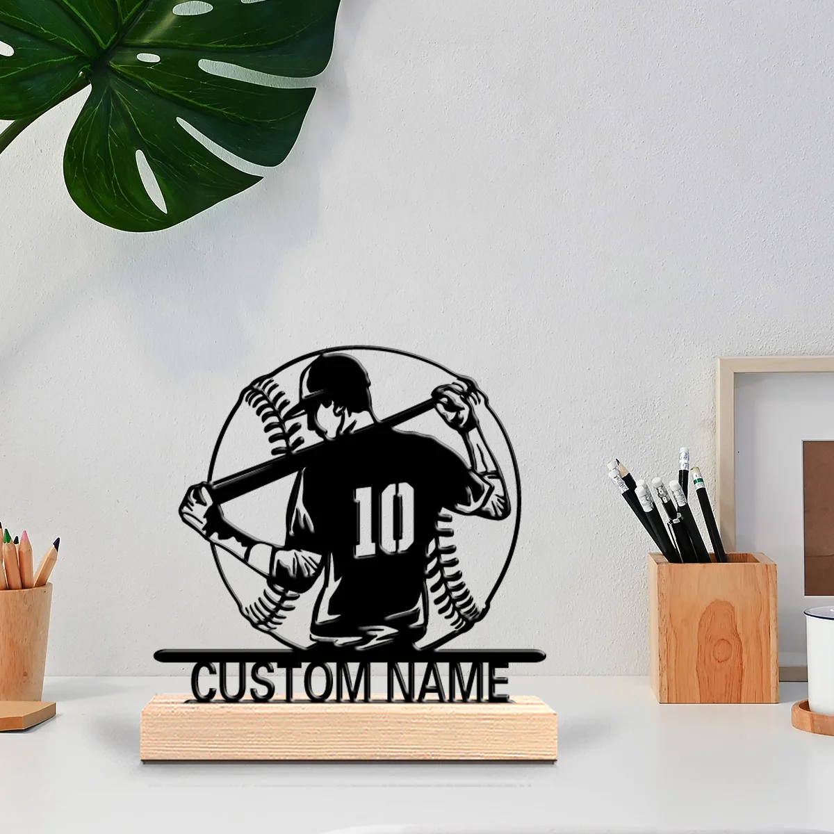 1-peca-estatueta-de-arte-abstrata-de-metal-personalizada-com-letras-de-baseball-ornamento-de-ferro-com-base-de-madeira-presente-para-meninas