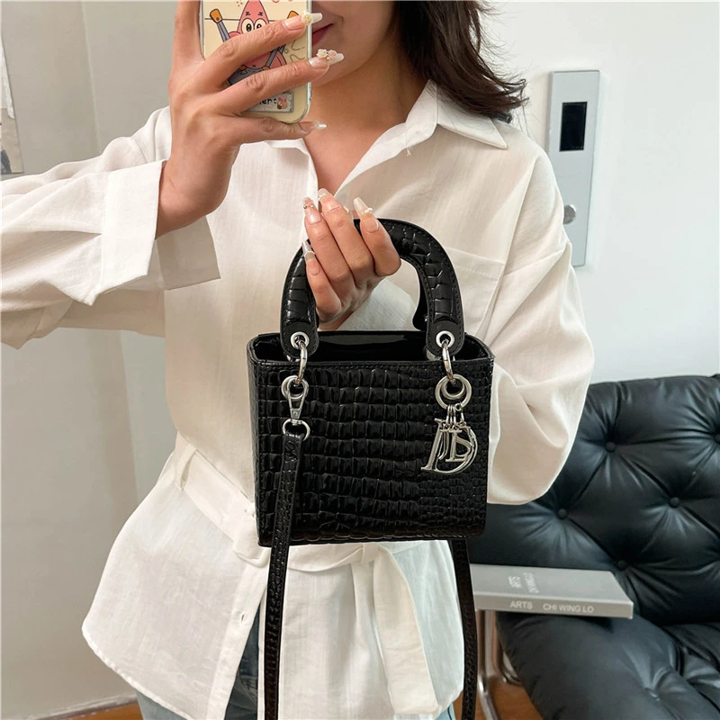 

Элегантная кожаная сумка-кроссбоди для женщин, роскошная дизайнерская сумка через плечо, классическая сумка-тоут, стильная сумка для мам, модная сумка для подгузников.