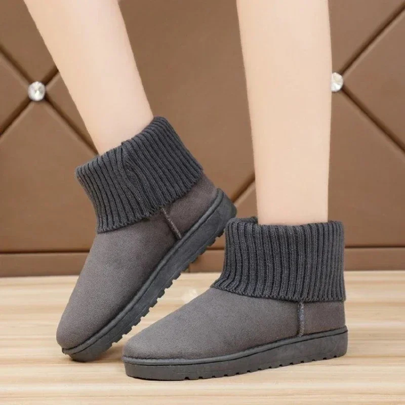 Fashionable Casual Comfortable Short Plush Platform Snow Boots with Round Toe Suede Thick Soles New Woolen Collar Women's Boots