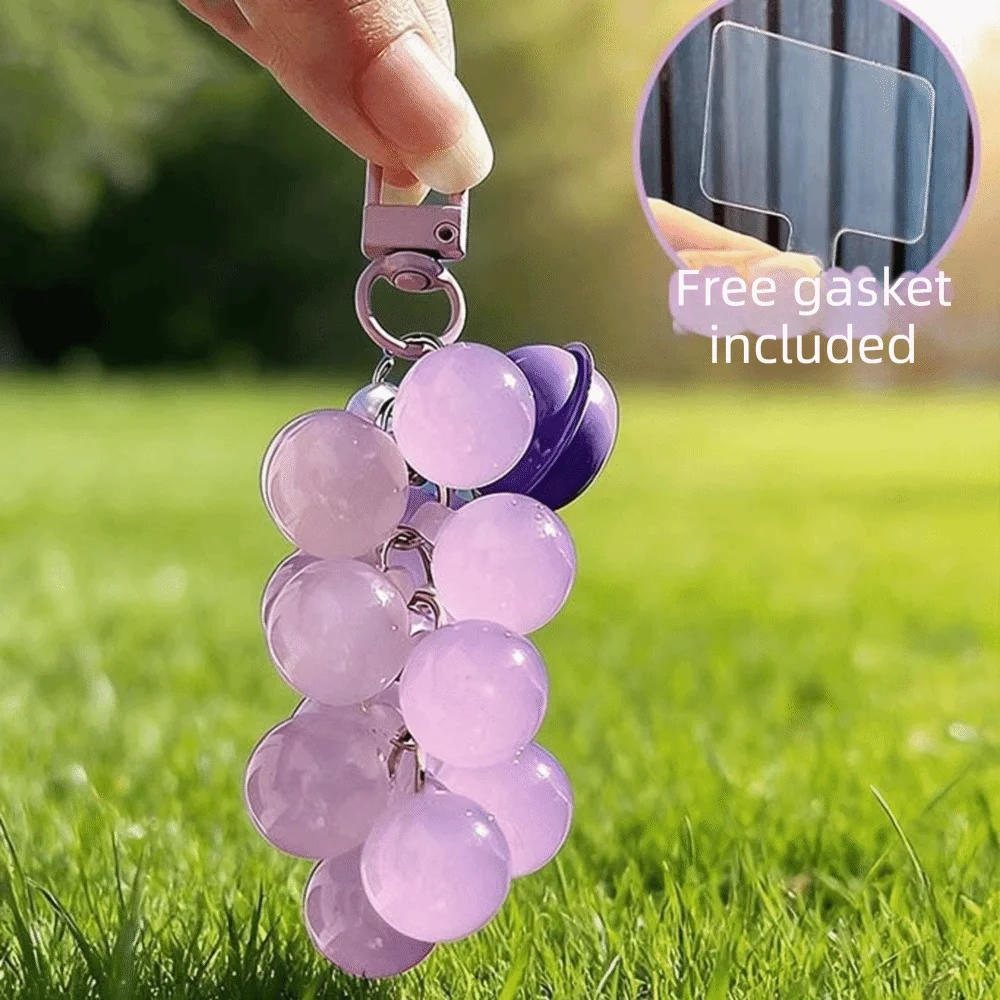 UV-Sensitive Grape Key Chain Color-Shifting Candy-Colored Beaded Bag Charm Fruit-Shaped Glow-Effect UV Changing Pendant Teens