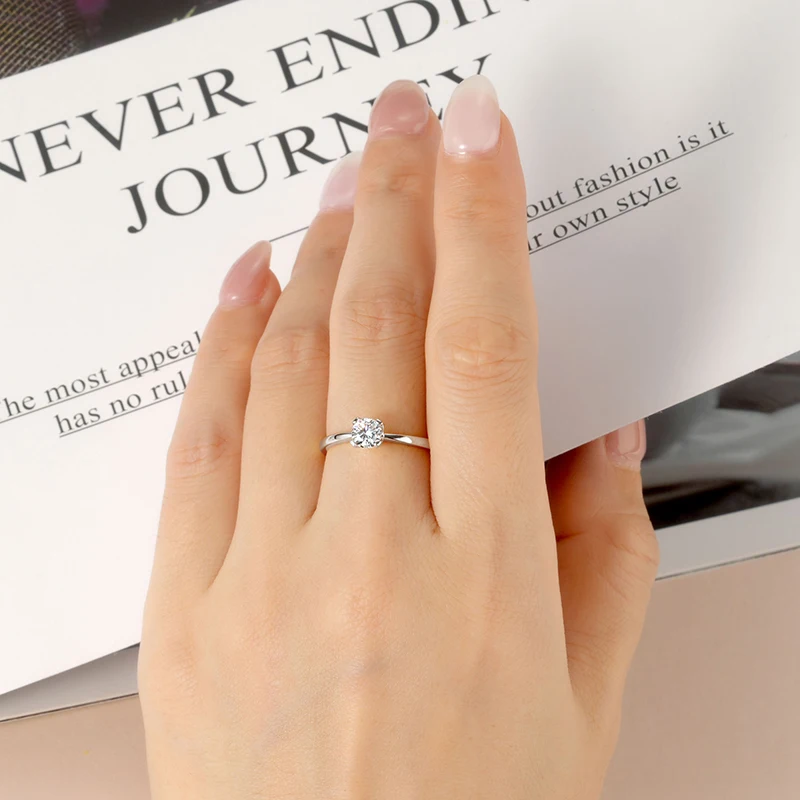 Rrjzz Runder Solitär-Moissanit-Diamant-Verlobungsring in Silber- und Goldfarbe, Zeitlose Eheringe für Frauen, Leichterer Schmuck – Detail 21
