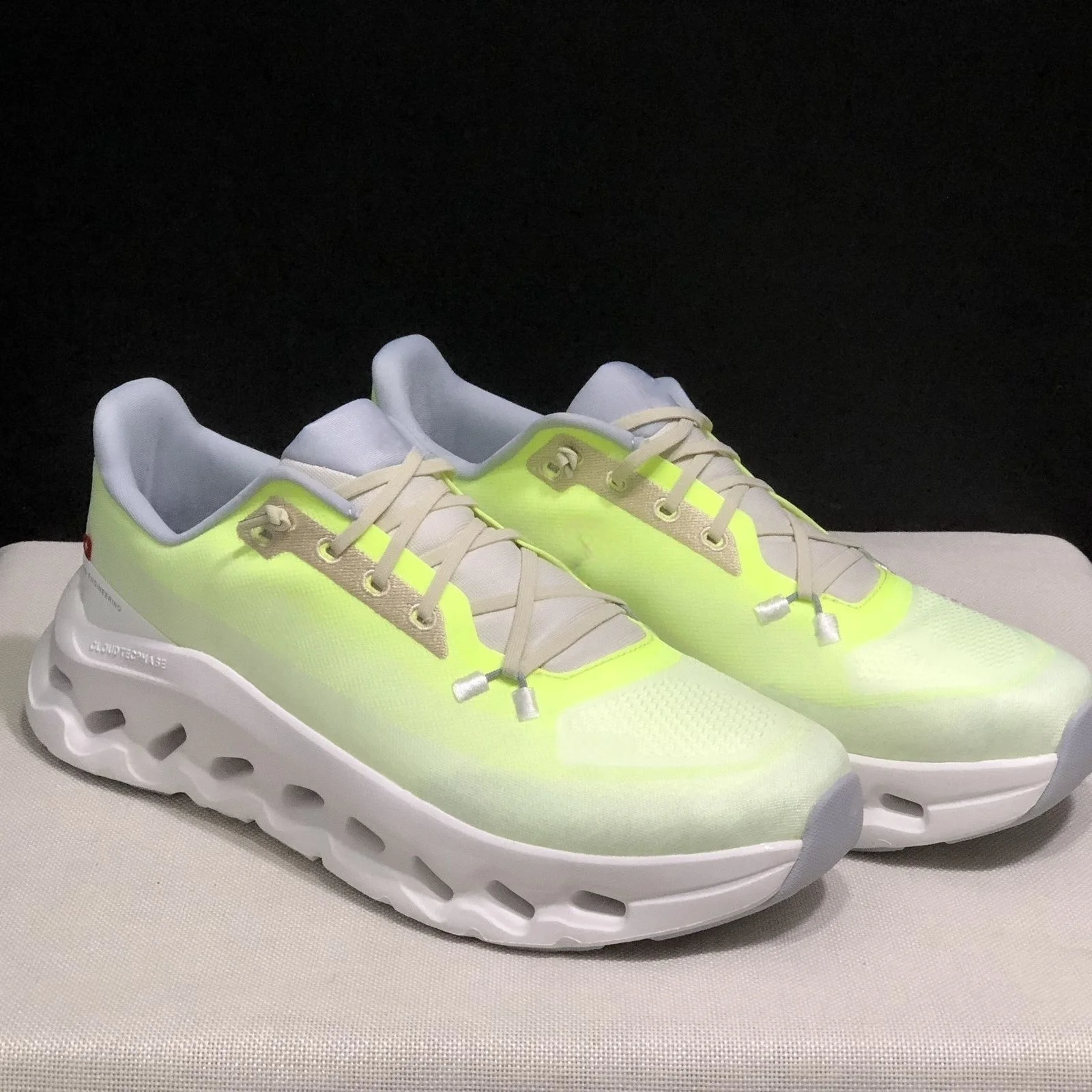 Comfortabel en elegant, van mesh, lage sneakers, hardloopschoenen voor heren en dames