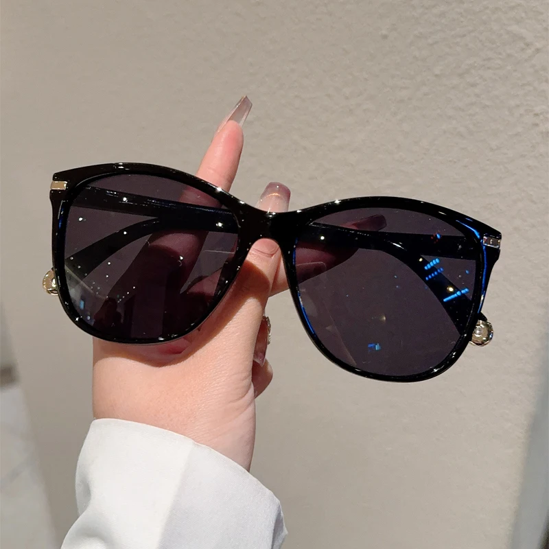 KAMMPT Oversized Round Sunglasses for Women 2024 New in Multicolor Rim Gradient Dark Glasses Fashion Vintage Travelling Shades