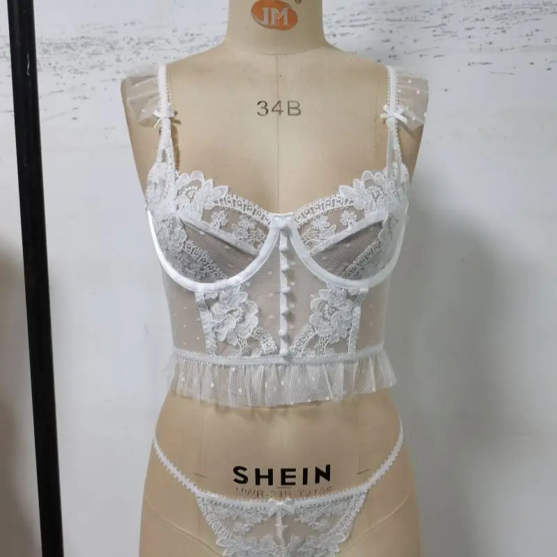 

Комплект нижнего белья из белого кружева Pure Desire из двух предметов S28399D