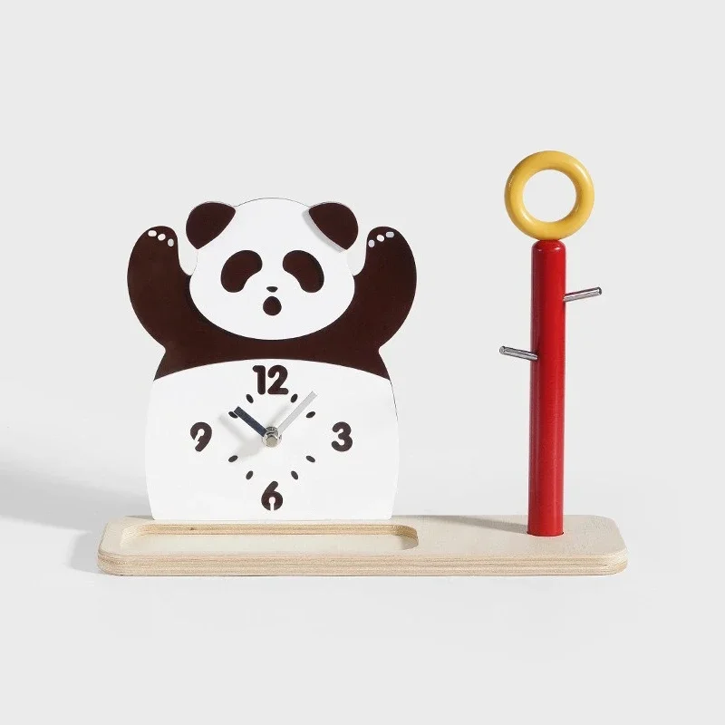 

Panda creative clock decoration
