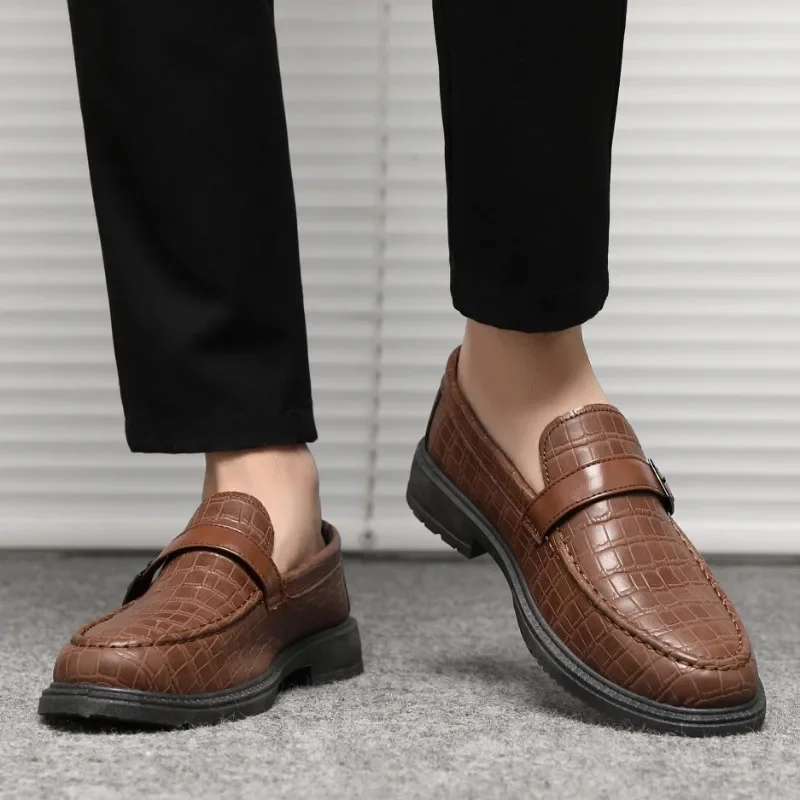 Men Thick Soled Loafers Leather Shoes Thick Soled Round Toe Men Casual Shoes Comfortable Classic Leather Shoes