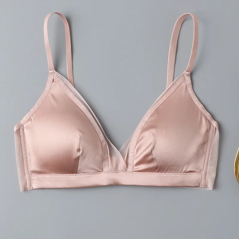 

High-grade New Silk Smooth Triangular Cup Seamless Stick On Bra Thin Without Steel Ring Sexy Simple Underwear