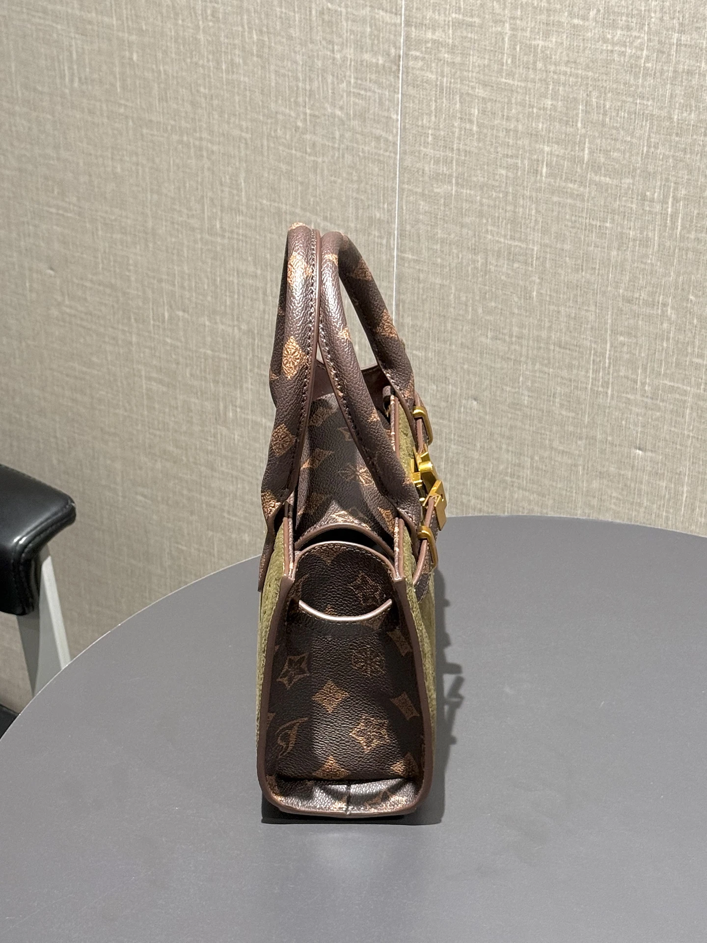 amiciyah-retro-geometric-pattern-embossed-bag-women's-2026-new-small-luxury-handbag-crossbody-bag-handbag