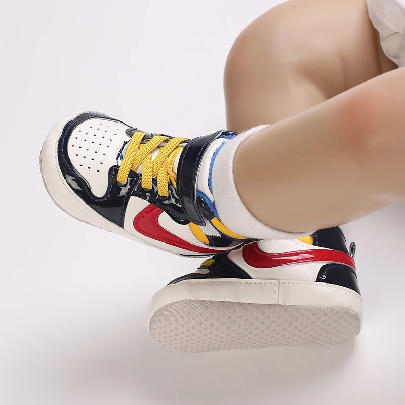 أحذية أطفال جديدة 0-18 متر مع أحذية رياضية عالية الجودة من جلد البولي يوريثان متعددة الألوان من القماش الناعم أحذية رياضية غير رسمية للمشاية الأولى مناسبة لـ #6