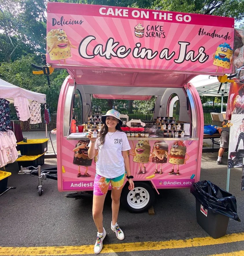 

New Design Multipurpose Commercial Snack Pink Food Cart With Mobile Kitchen Machine Pink Cupcake Cart