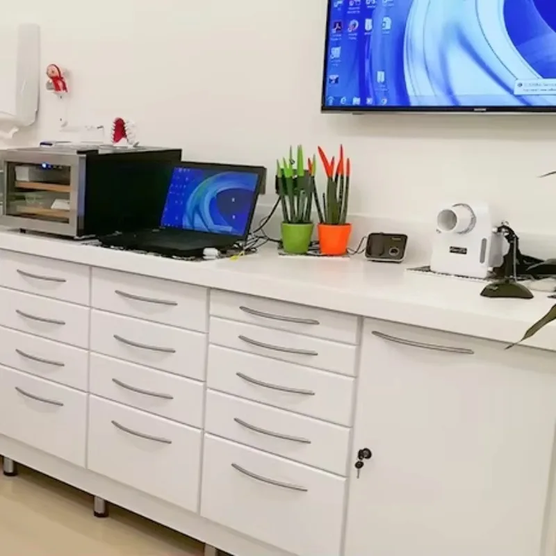 

Лабораторная мебель, лабораторные рабочие станции с раковинами и шкафами