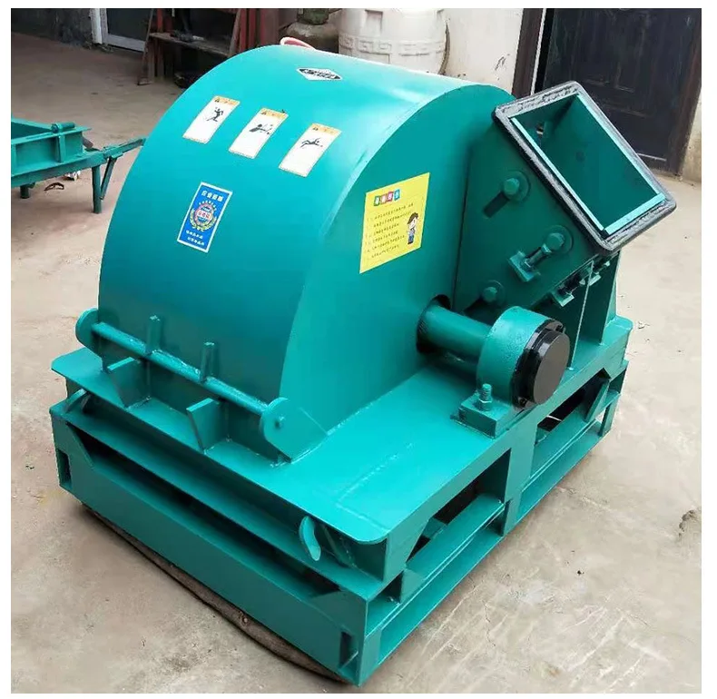 Easy Wood Chipper shredder Industrial gas engine forest chipper machines  Petrol Engine Mobile Small Wood Chipper shredder