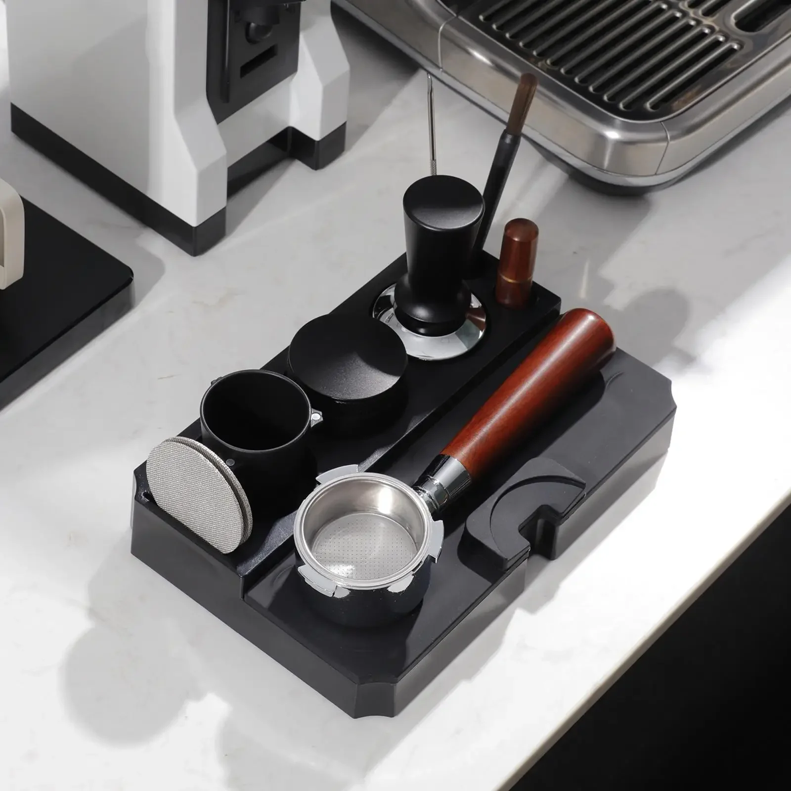 

Multifunctional Espresso Tamping Station Plastic ABS Coffee Tamper Station Fit for 51/53/58mm Portafilter Espresso Holder