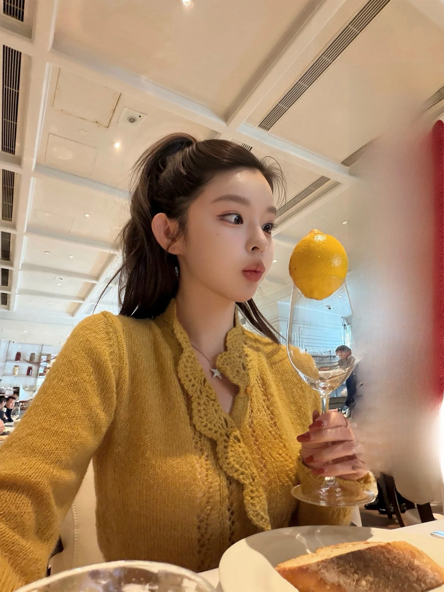 

Весенний женский вязаный кардиган Good Morning Fan Fan Sweet Cheese Heavy Industry, ажурный, ручной работы, крючком, чувственный, с открытым передом