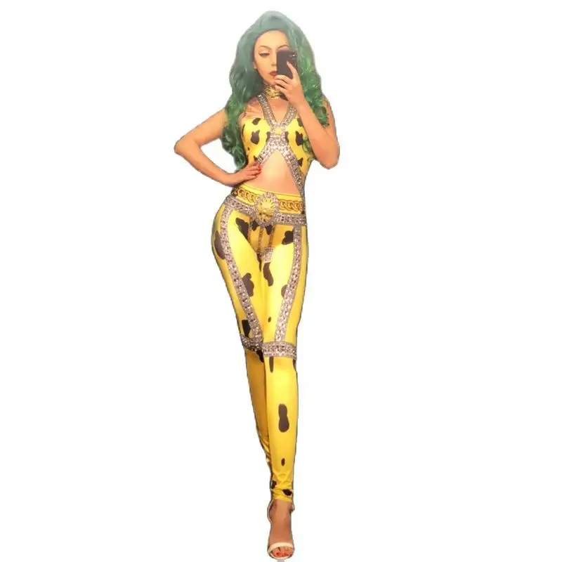 النقاط السوداء المطبوعة بذلة الراين الأصفر تمتد السروال القصير مثير القطب الرقص بذلة ملهى ليلي حفلة احتفال زي DT541
