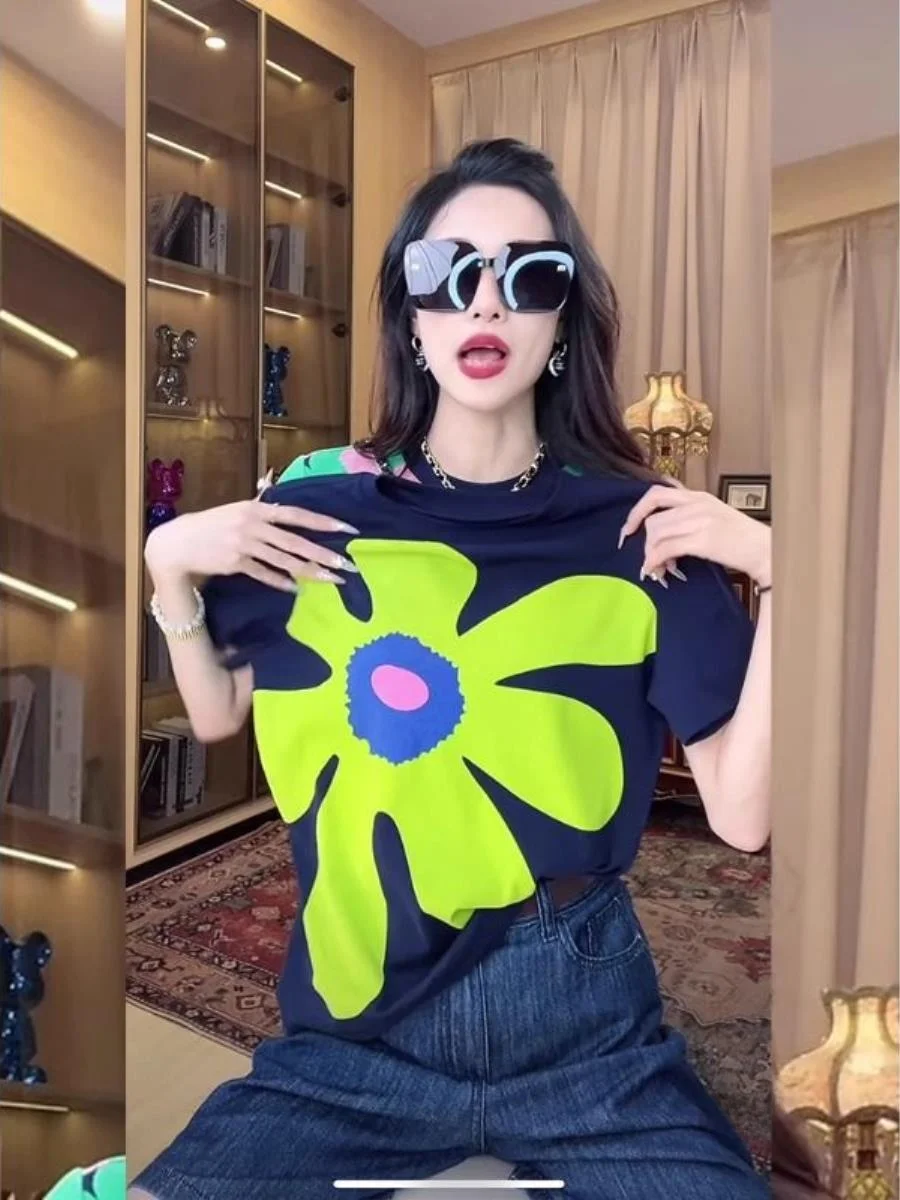 camiseta-de-algodao-com-estampa-floral-manga-curta-e-gola-redonda-estilo-novo-de-verao-conjunto-versatil-de-tres-pecas-ma