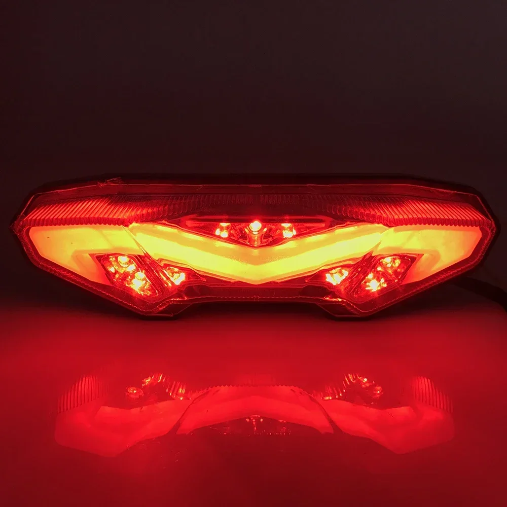 For YAMAHA MT-10 MT-09 FZ09 FJ09 MT-07 Tracer 700 900 Motorcycle LED Taillight Brake Light Rear Warning Lamp Turn Signal Light