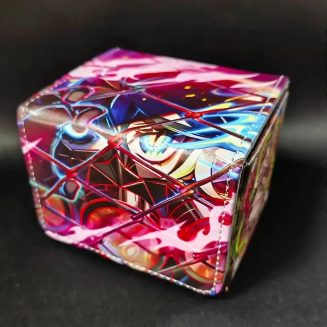 

Коробка для колоды Yugioh Kewl Tune Yu-Gi-Oh! Коробка-футляр для хранения коллекционных карт TCG/OCG/PTCG из искусственной кожи, на 100+ карт