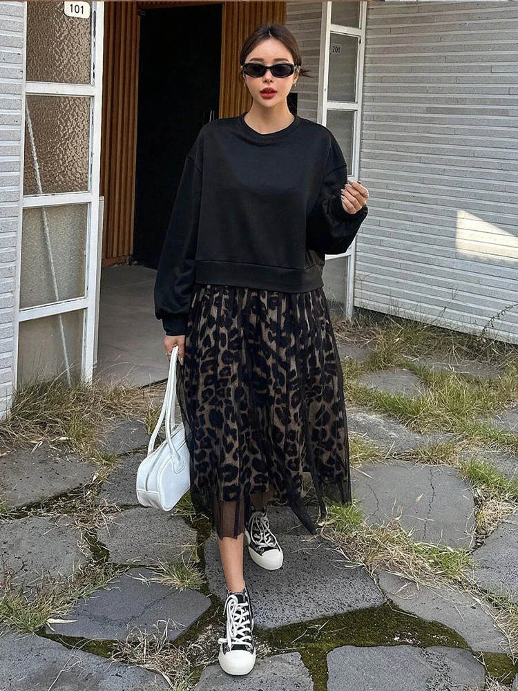 

Retro leopard print mesh skirt with high waist and slimming effect, mid length skirt, versatile skirt for daily outings