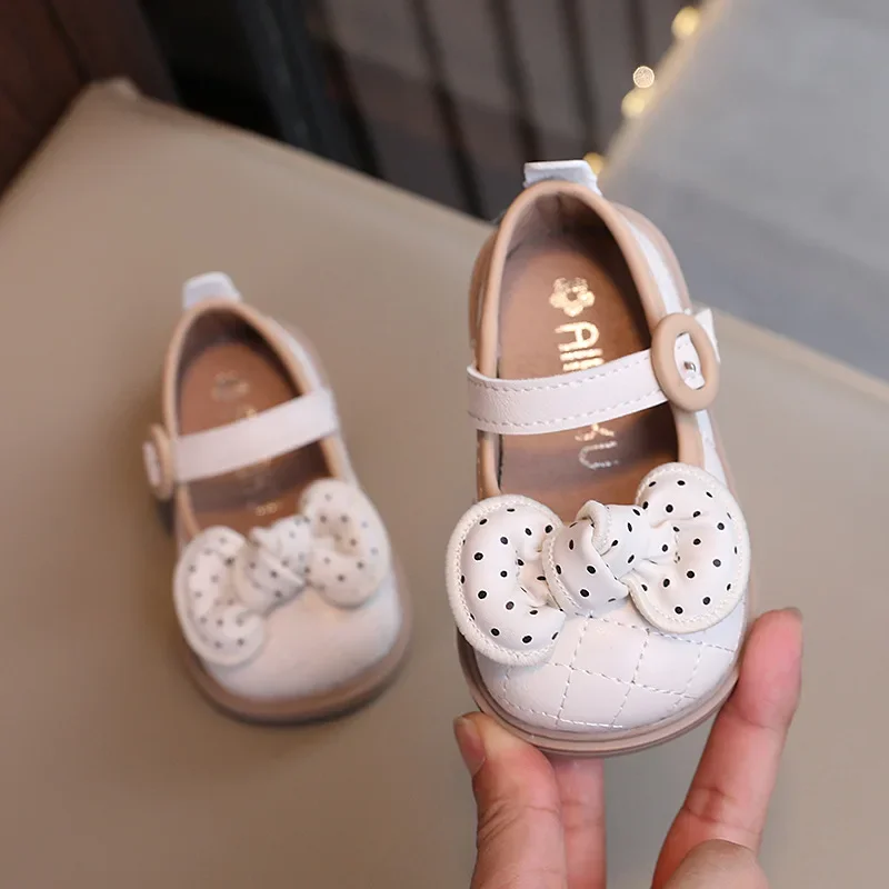 

Baby Girl Cute Princess Shoes 2024 New Children Sweet Fashion First Walkers with Polka Dot Bow Girls Leather Shoes Temperament