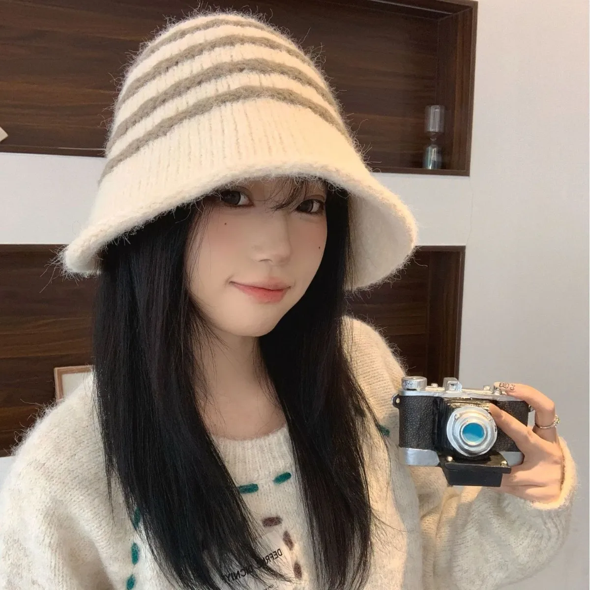 

Knitted Color-Block Fisherman's Hat Versatile Warm Casual Face-Slimming Japanese-Style Striped Vintage Bucket Hat