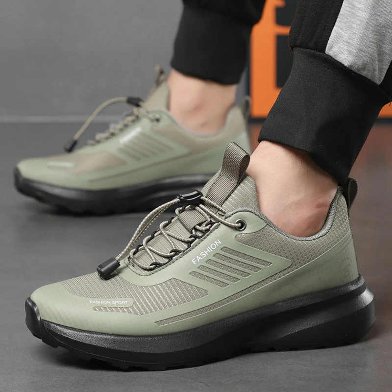  أحذية رياضية بيضاء شهيرة للرجال لعام 2025 - مريحة على طراز لوفر، خفيفة الوزن ومسامية، متينة وغير قابلة للانزلاق، سهلة التنظيف، عصرية #5