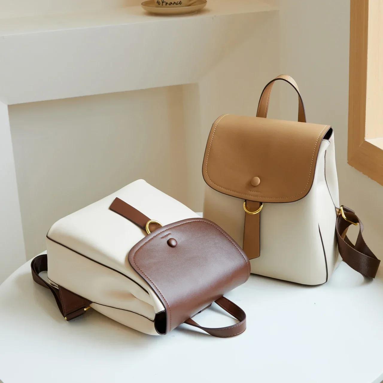 

Women's Two Tone Genuine Leather Backpacks with Button Closure and Ring Detail Ideal for Daily and Casual Use Рюкзак С Экраном