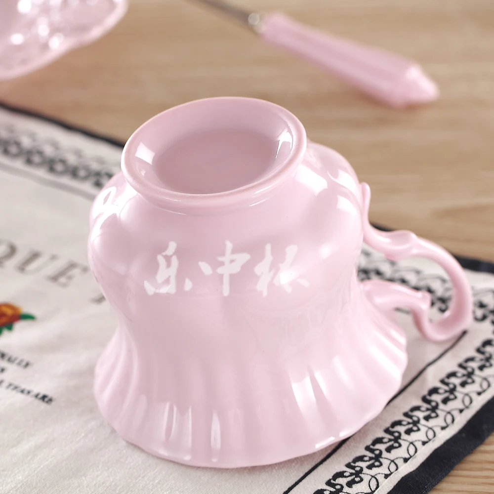 Elegant Pink Coffee Cup Saucer Spoon Set Europe Princess Ceramic Tea cup 180ml Top Porcelain Teacup Cafe Teatime Drinkware