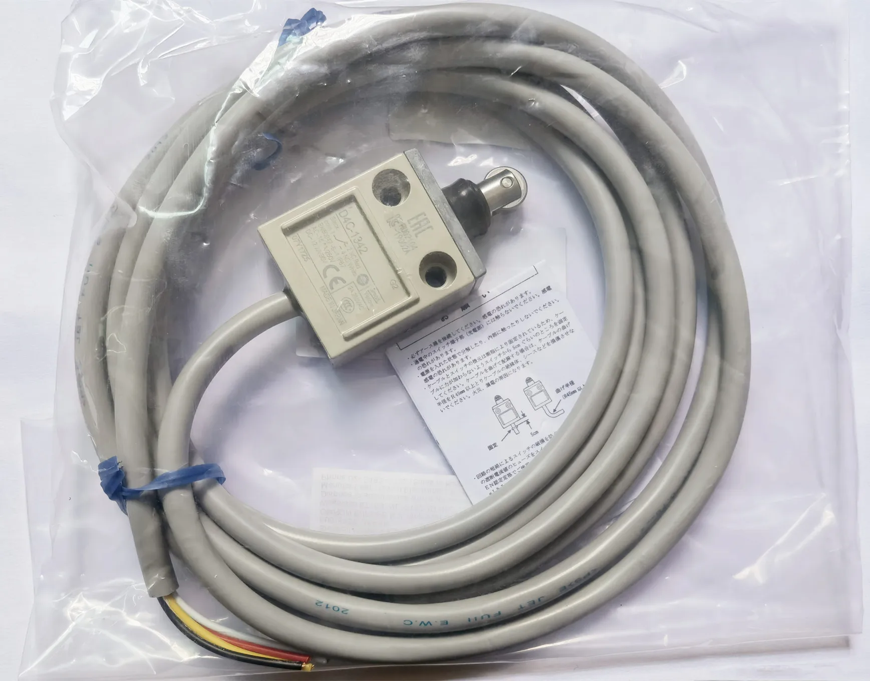 

Original new 100% import quality trip switch D4C-1342 limit switch