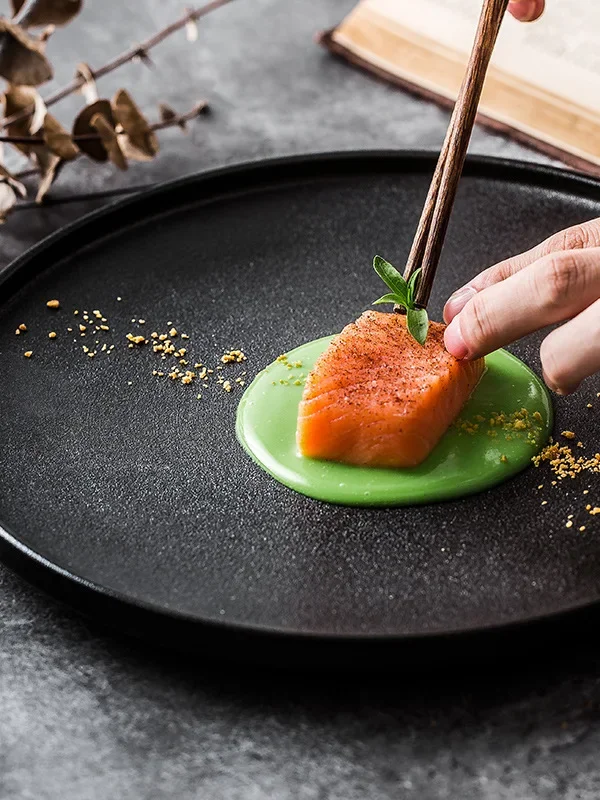 Black Matte Ceramic Steak Plate Restaurant Diningware Pasta Plate Scratch Resistant Wear Resistant Ins Dinnerware round Shape