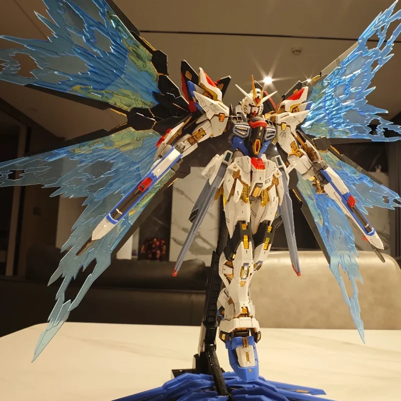 1/100 MGEX Strike Freedom ZGMF-X20A Mech Assembly Model Kit Action Figures Puzzle Toys Desktop Collectible Decoration Kids Gift