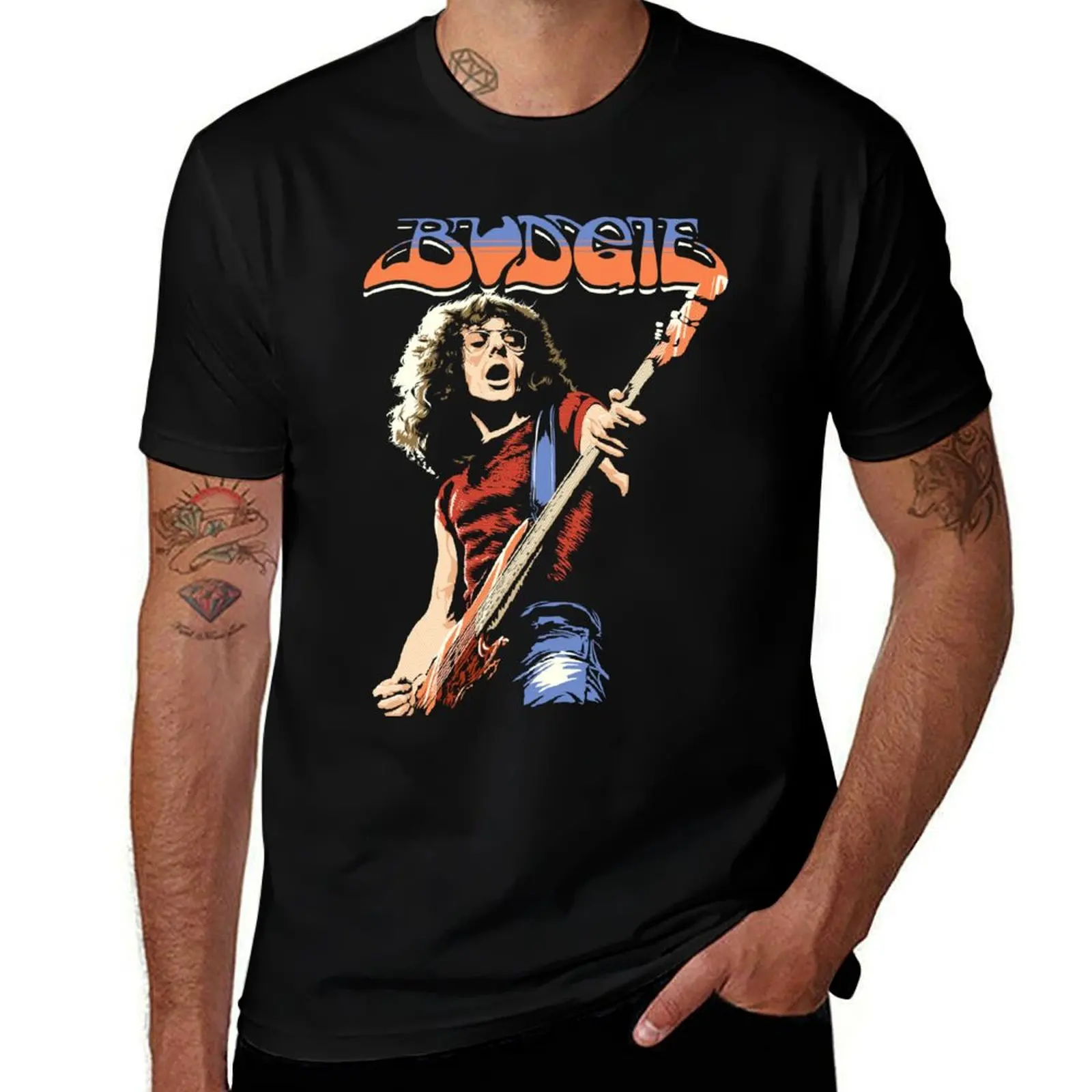 تي شيرت Budgie Band Burke Shelley Guitar v2 تي شيرت للرجال تي شيرت قطني ناعم 100%