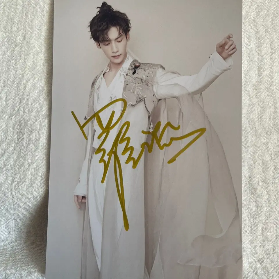 Chinese Drama Till The End Of The Moon Chang Yue Jin Ming Actor Luo Yun Xi Signature Photo 6Inch Not Printing Photos Picture