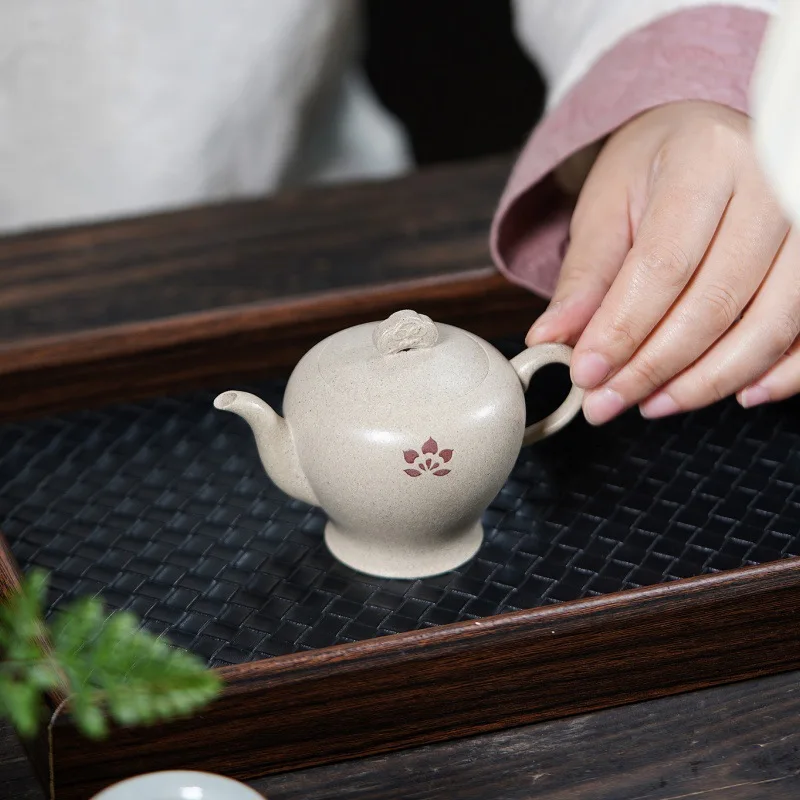 Yixing Handmade Zisha Teapot, Raw Ore White Duan Clay, Ruyi Beauty Beauty Shoulder Style, Master Crafted Kung Fu Tea Pot