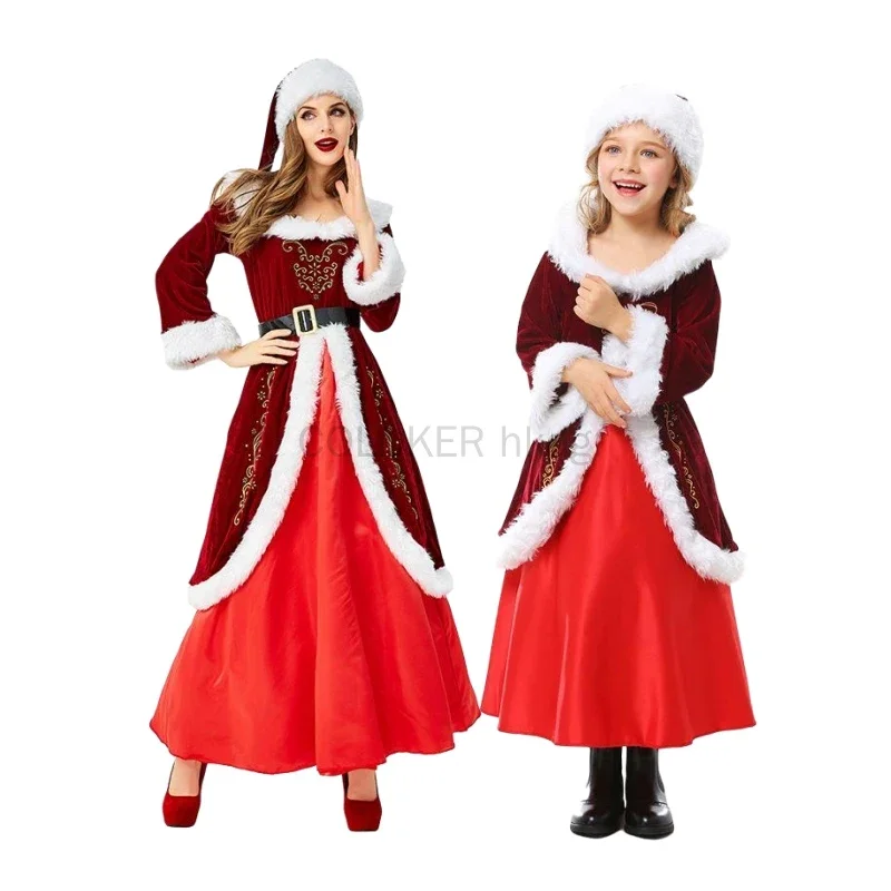 فستان سانتا المطابق لعيد الميلاد للأم والبنت، فستان طويل مخملي أحمر مع حزام مزخرف فروي للنساء والفتيات في عيد الميلاد
