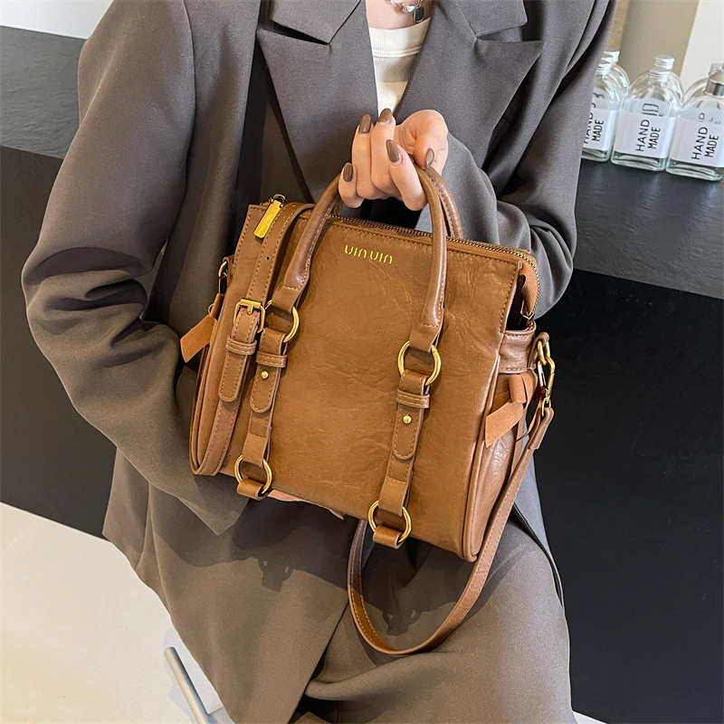 

New Fashionable Shoulder Bag Crossbody Bag Handheld Tote Bag Retro Leather Classic Female Lady's Commute Solid Color Handbag