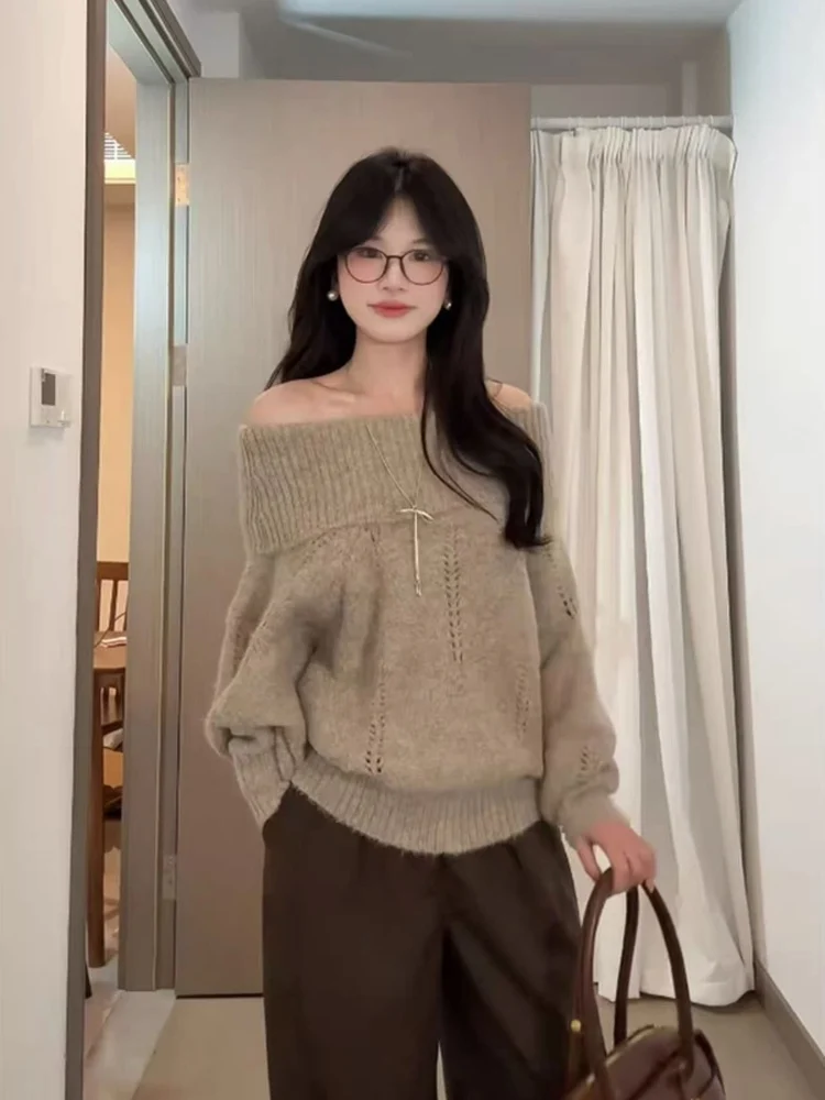 Solto ajuste cor café um ombro camisola de malha feminina sle coreano solto sentimento outono inverno casual oco para fora design